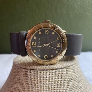 NWOT MARC by Marc Jacobs Gold Tone Gray Watch